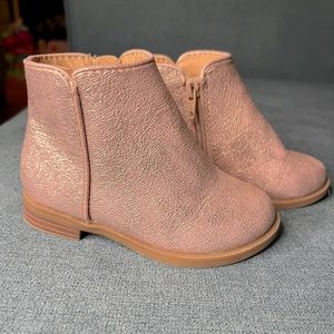 Little Girl/Toddler Size 6 Cat & Jack Metallic Boots